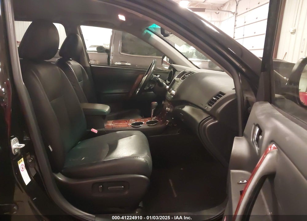 2012 TOYOTA HIGHLANDER HYBRID LIMITED V6 VIN: JTEDC3EH8C2009090