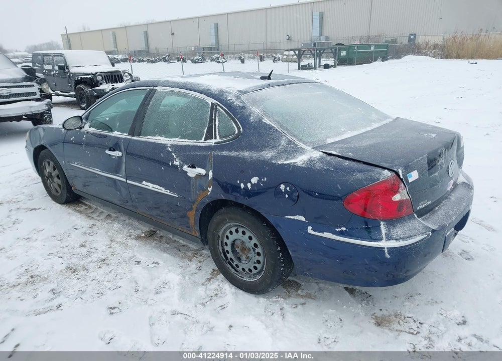 2007 BUICK LACROSSE CX VIN: 2G4WC582771182245