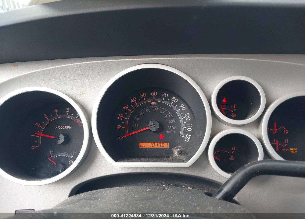 2008 TOYOTA TUNDRA BASE 4.7L V8 VIN: 5TBBT54118S458888