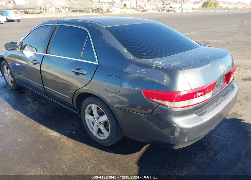 2003 HONDA ACCORD 2.4 EX VIN: JHMCM56743C068340