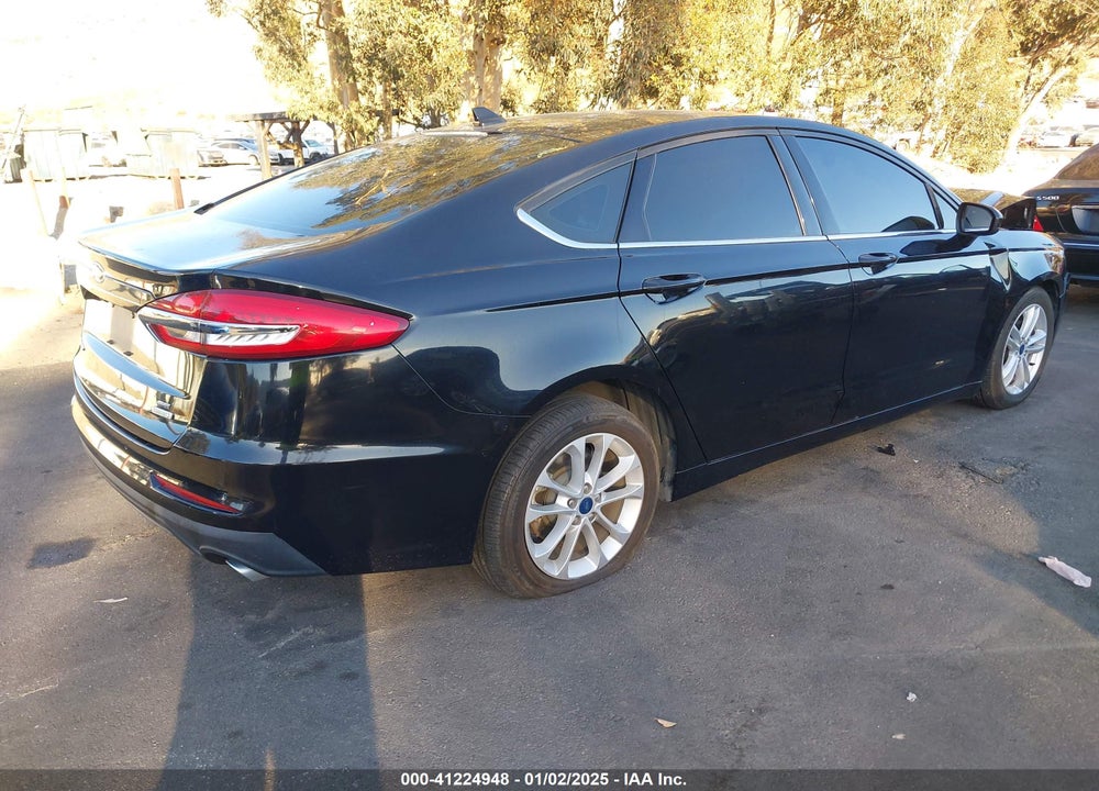 2020 FORD FUSION SE VIN: 3FA6P0HD1LR127461