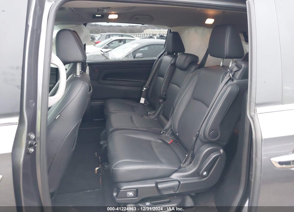 2024 HONDA ODYSSEY TOURING VIN: 5FNRL6H81RB009817