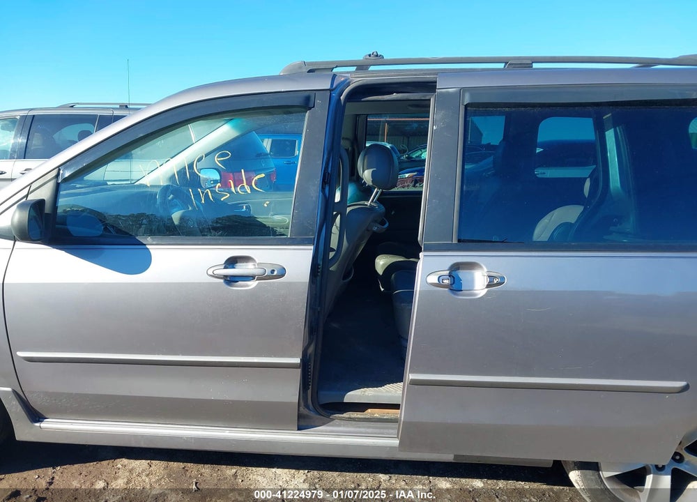2004 MAZDA MPV ES VIN: JM3LW28J140519074