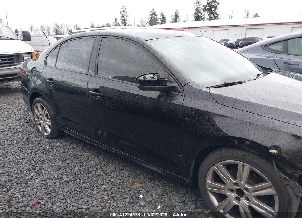 2014 VOLKSWAGEN JETTA 2.0L S VIN: 3VW2K7AJ6EM441300