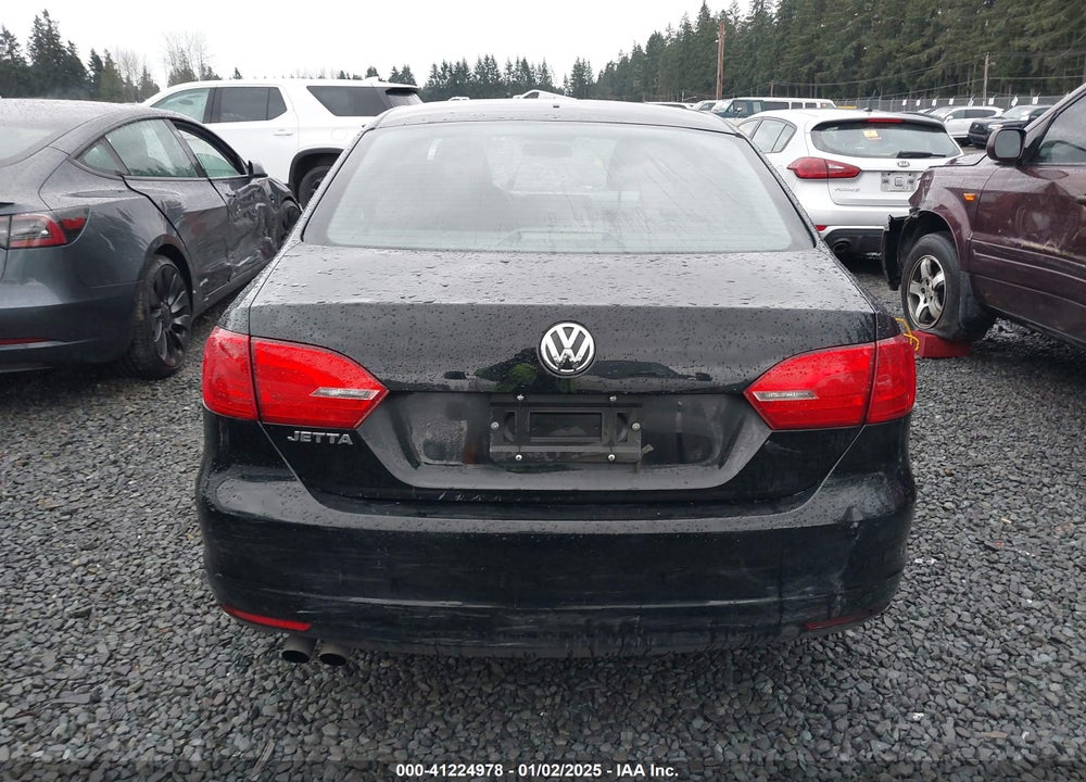 2014 VOLKSWAGEN JETTA 2.0L S VIN: 3VW2K7AJ6EM441300