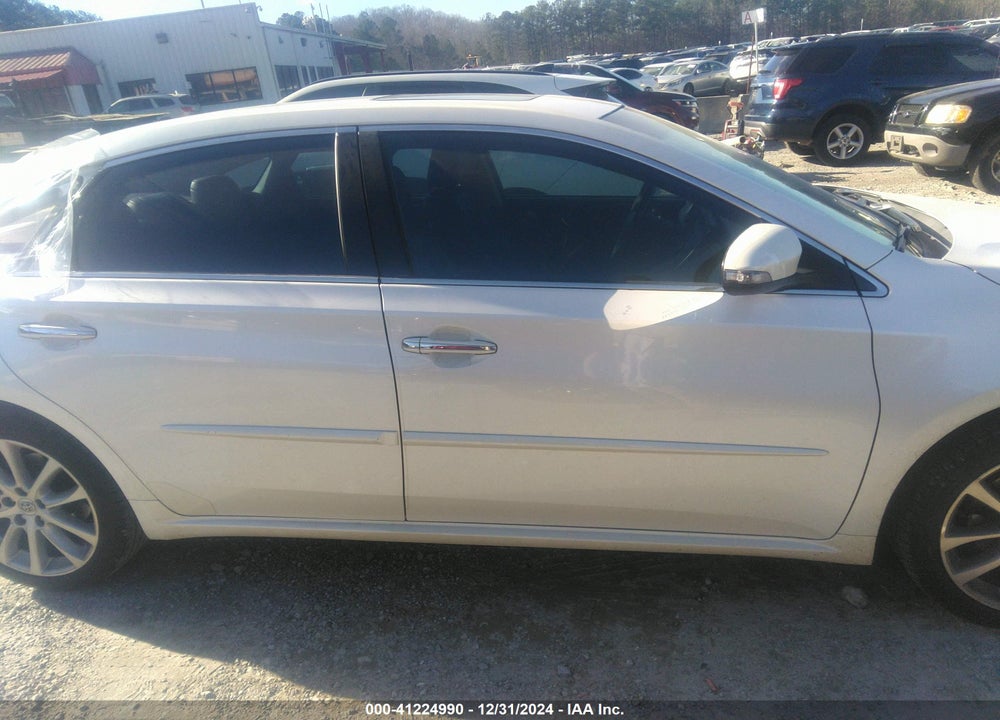 2015 TOYOTA AVALON VIN: 4T1BK1EB3FU172748