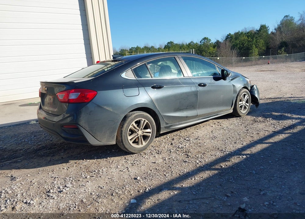 2017 CHEVROLET CRUZE VIN: 1G1BE5SMXH7220796
