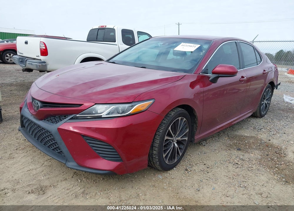 2018 TOYOTA CAMRY VIN: 4T1B11HK2JU549643
