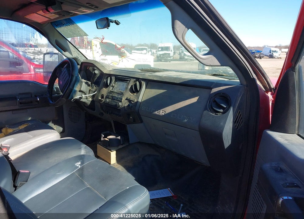 2011 FORD F-250 VIN: 1FT7W2AT2BEB75387