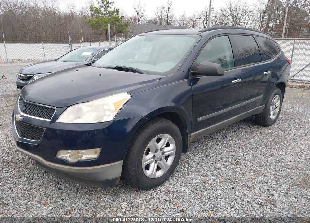 2010 CHEVROLET TRAVERSE LS VIN: 1GNLREED8AS110125