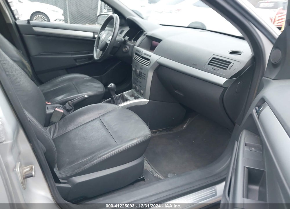 2008 SATURN ASTRA XR VIN: W08AT671085091680