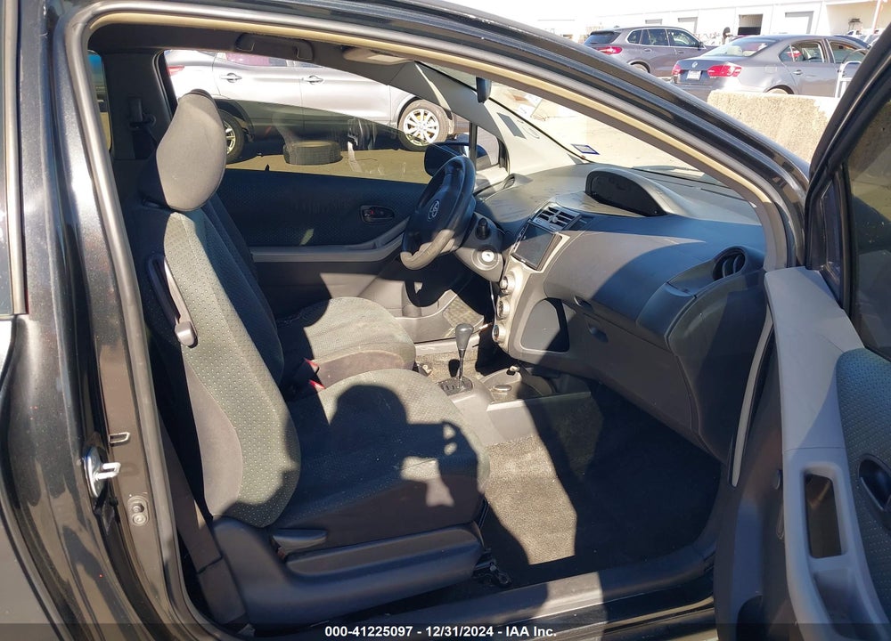 2007 TOYOTA YARIS VIN: JTDJT923075065998