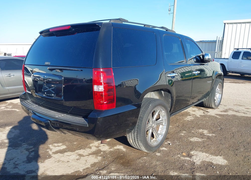 2007 CHEVROLET TAHOE LTZ VIN: 1GNFC13J37R287312