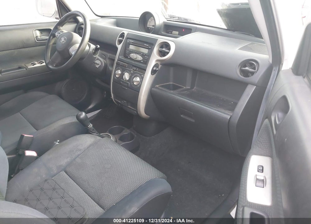 2006 SCION XB VIN: JTLKT334X64074984