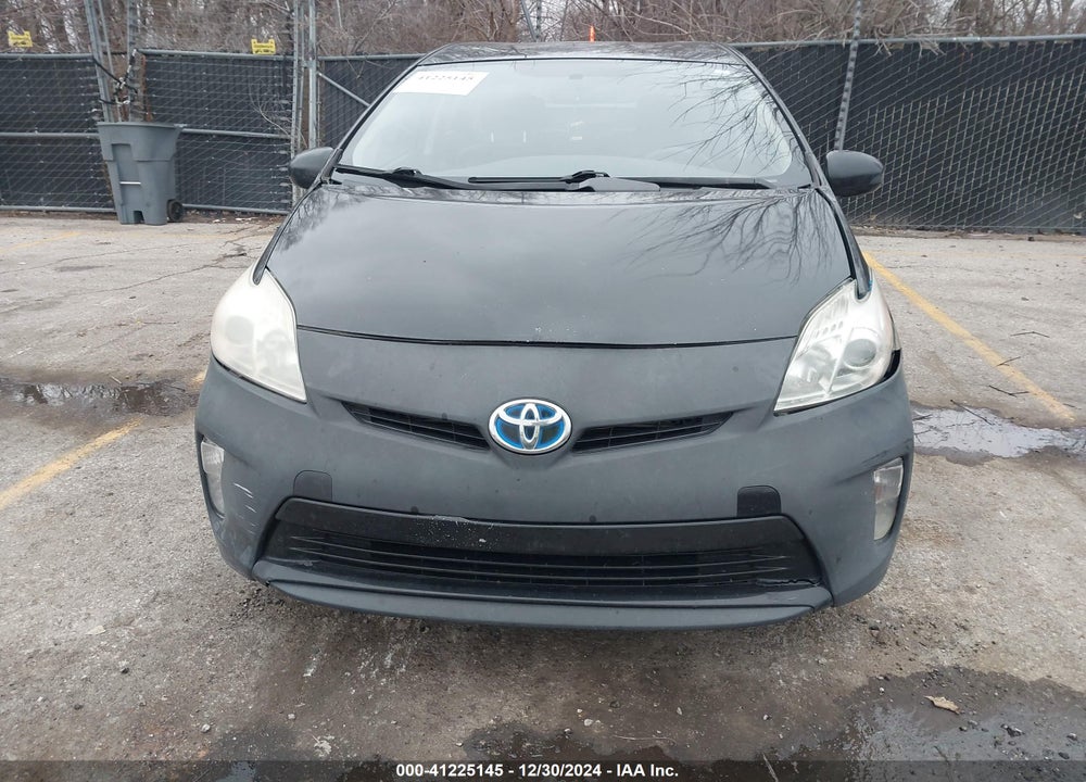2014 TOYOTA PRIUS TWO VIN: JTDKN3DU0E1742876