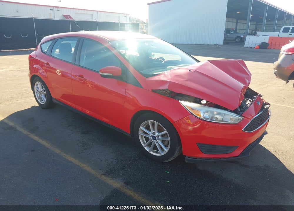 2016 FORD FOCUS SE VIN: 1FADP3K21GL290972