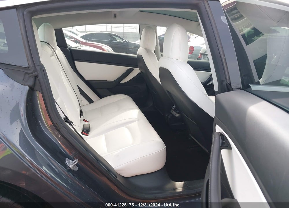 2018 TESLA MODEL 3 LONG RANGE/PERFORMANCE VIN: 5YJ3E1EB5JF170212