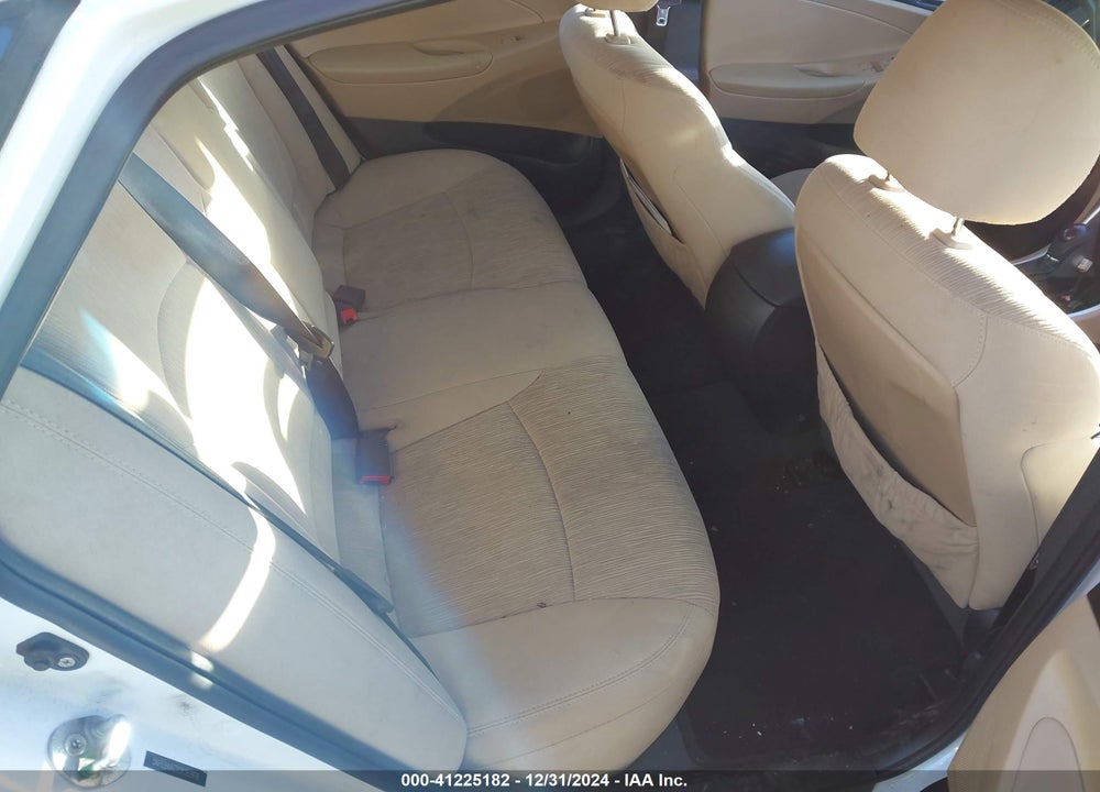 2012 HYUNDAI SONATA VIN: 5NPEB4AC2CH353976