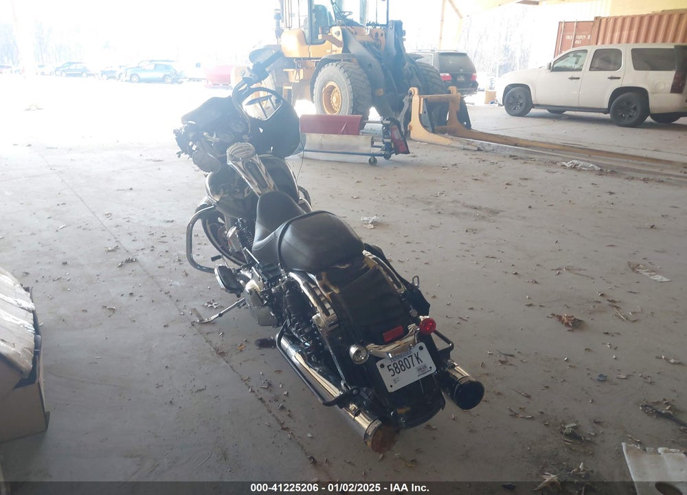 2023 HARLEY-DAVIDSON FLTRX VIN: 1HD1KHC1XPB677085
