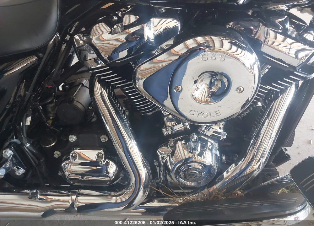 2023 HARLEY-DAVIDSON FLTRX VIN: 1HD1KHC1XPB677085