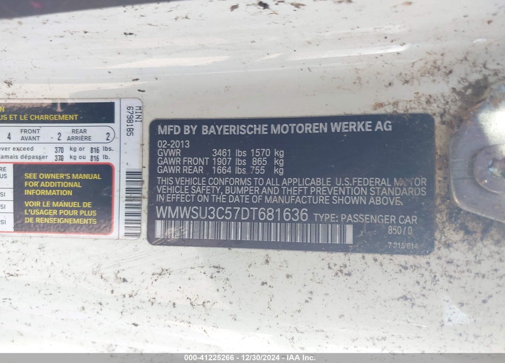 2013 MINI HARDTOP VIN: WMWSU3C57DT681636