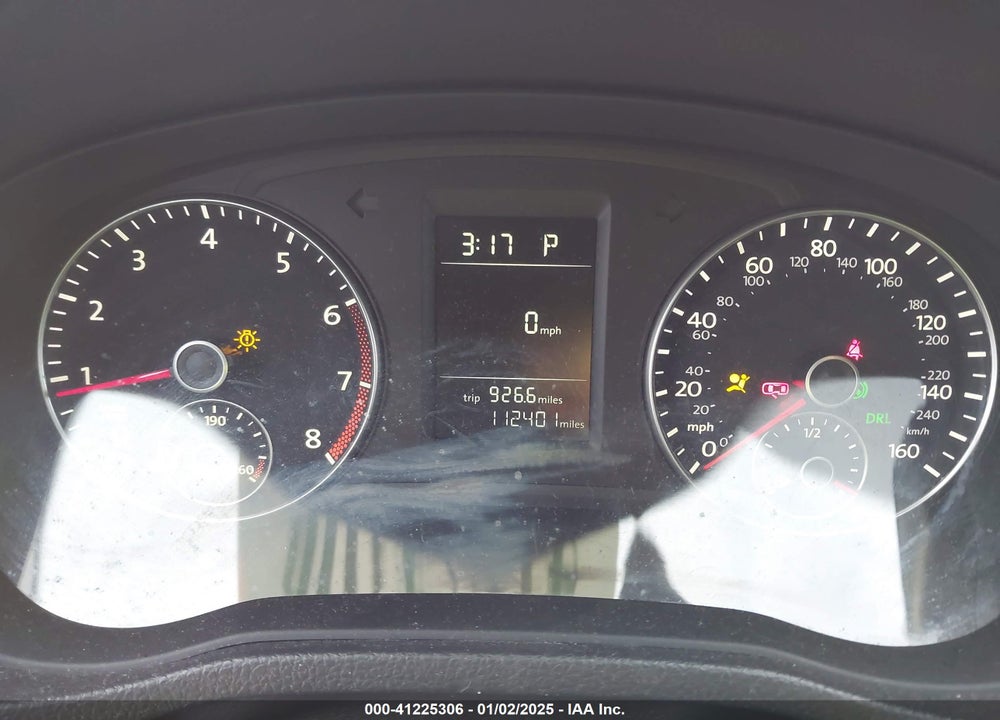 2015 VOLKSWAGEN PASSAT VIN: 1VWAT7A36FC028564