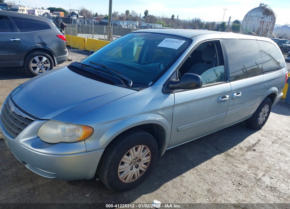 2006 CHRYSLER TOWN & COUNTRY LX VIN: 2A4GP44R46R730996