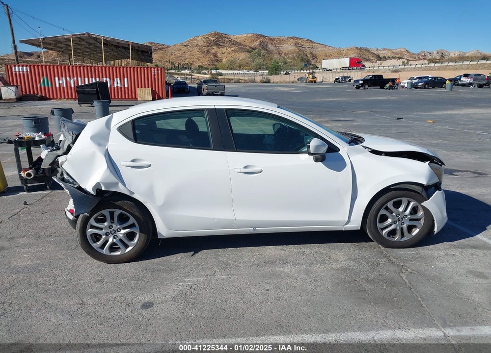 2016 SCION IA VIN: 3MYDLBZV8GY136400