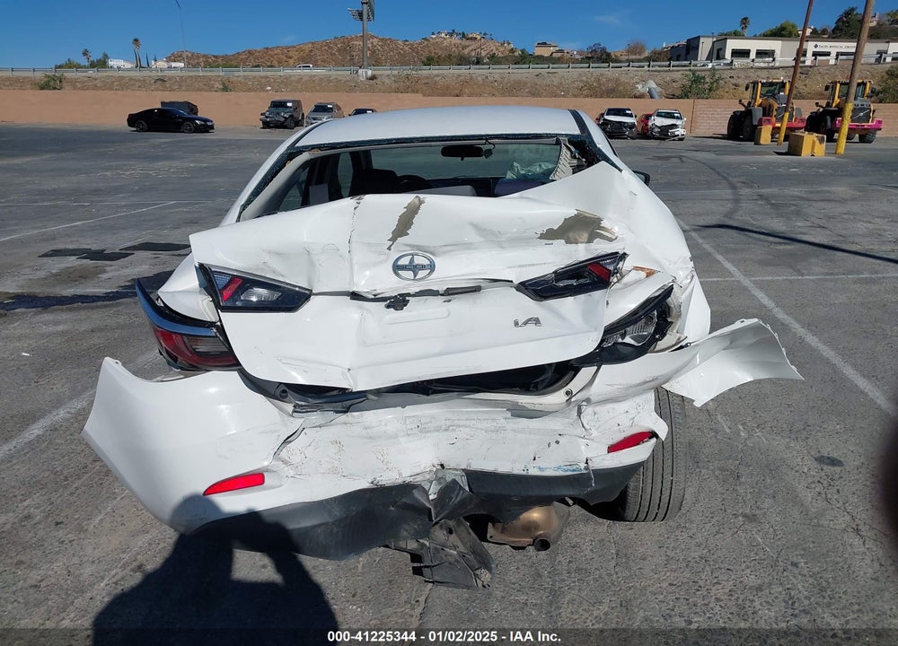 2016 SCION IA VIN: 3MYDLBZV8GY136400
