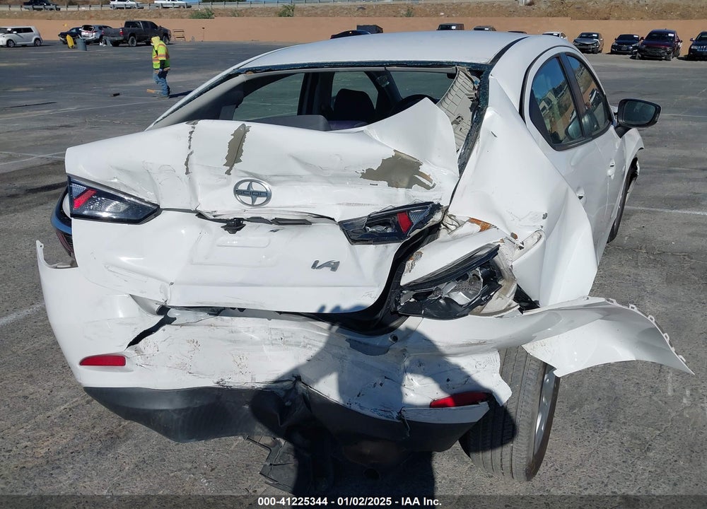 2016 SCION IA VIN: 3MYDLBZV8GY136400