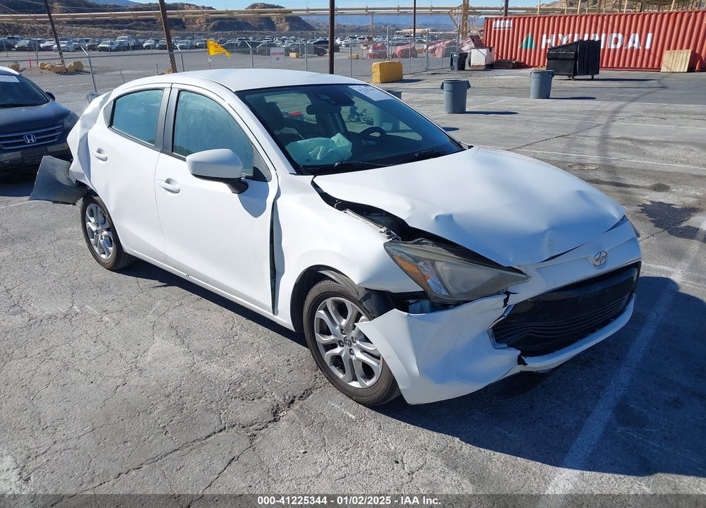 2016 SCION IA VIN: 3MYDLBZV8GY136400