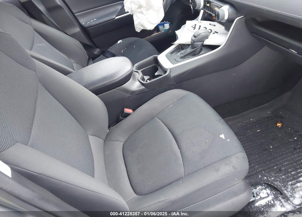 2021 TOYOTA RAV4 LE VIN: 2T3H1RFV6MC091074