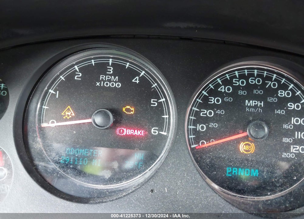2009 CHEVROLET SUBURBAN 1500 LT1 VIN: 1GNFC26J69R188892