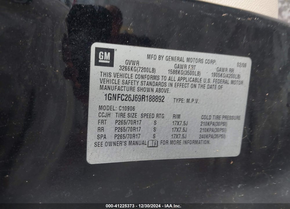 2009 CHEVROLET SUBURBAN 1500 LT1 VIN: 1GNFC26J69R188892