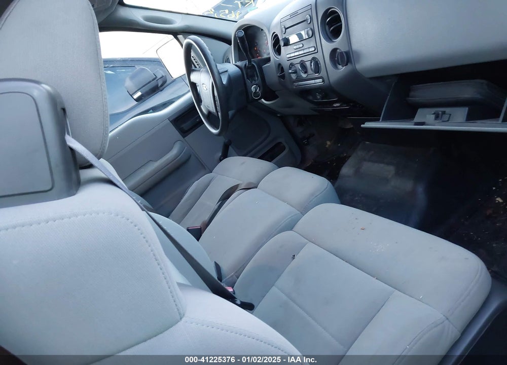 2007 FORD F-150 STX/XL/XLT VIN: 1FTRX12W27FA63621