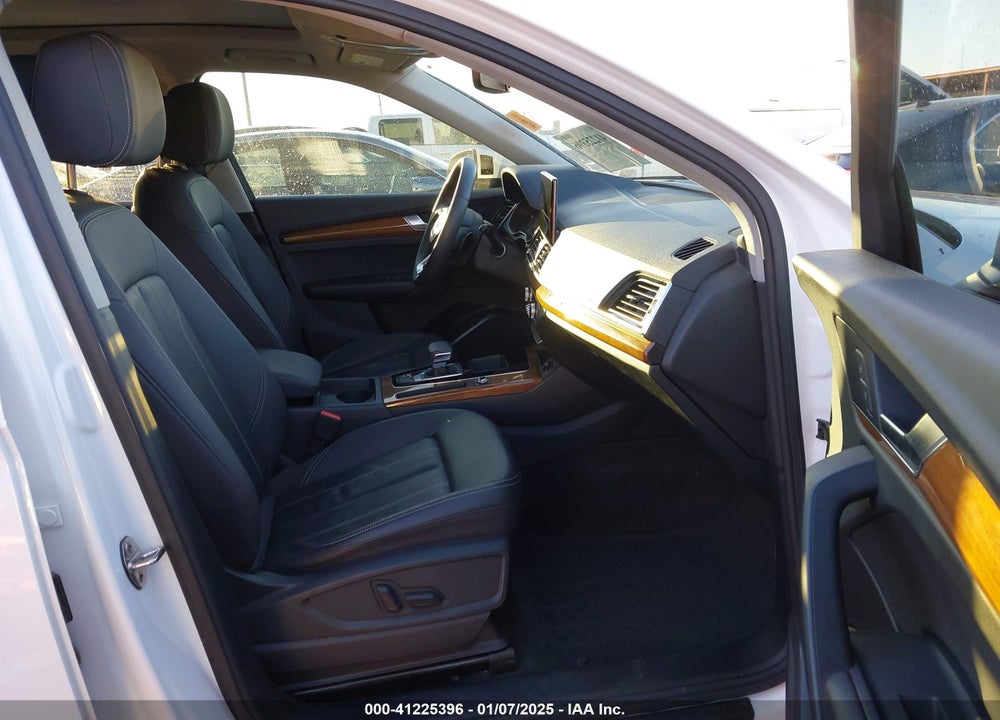 2024 AUDI Q5 PREMIUM 40 TFSI QUATTRO S TRONIC VIN: WA1ABAFY2R2056289