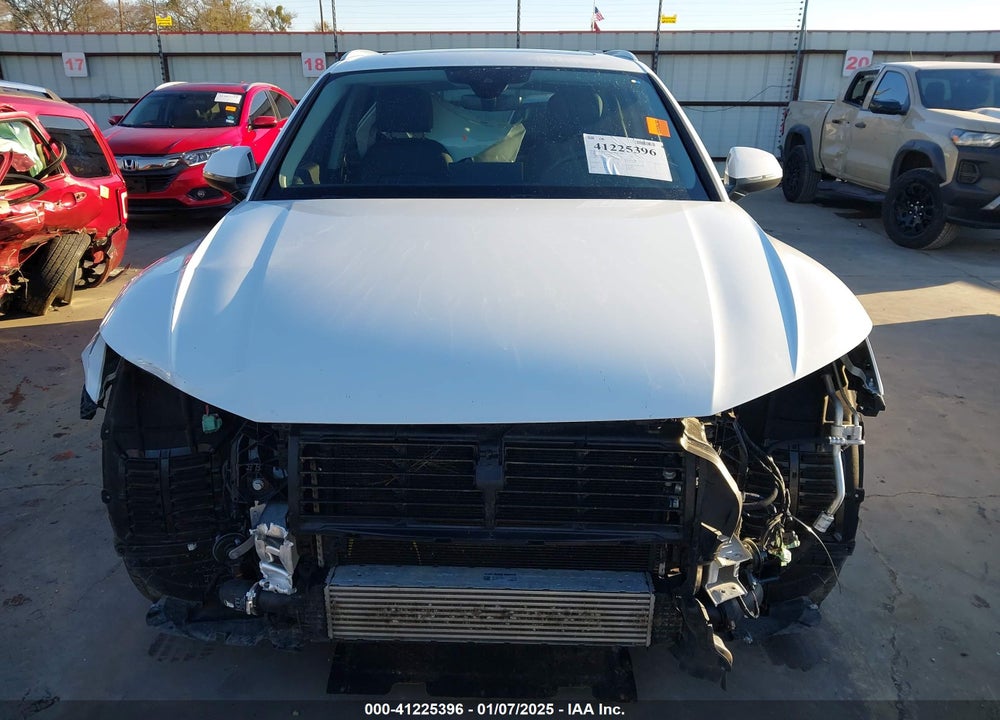 2024 AUDI Q5 PREMIUM 40 TFSI QUATTRO S TRONIC VIN: WA1ABAFY2R2056289