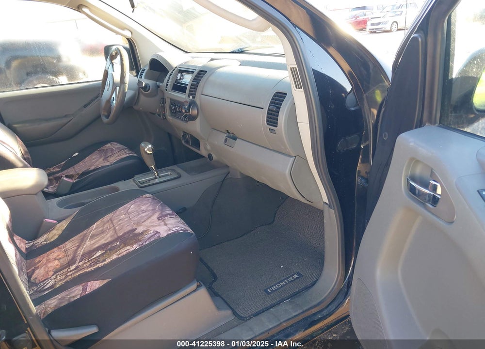 2008 NISSAN FRONTIER VIN: 1N6AD07W38C407627
