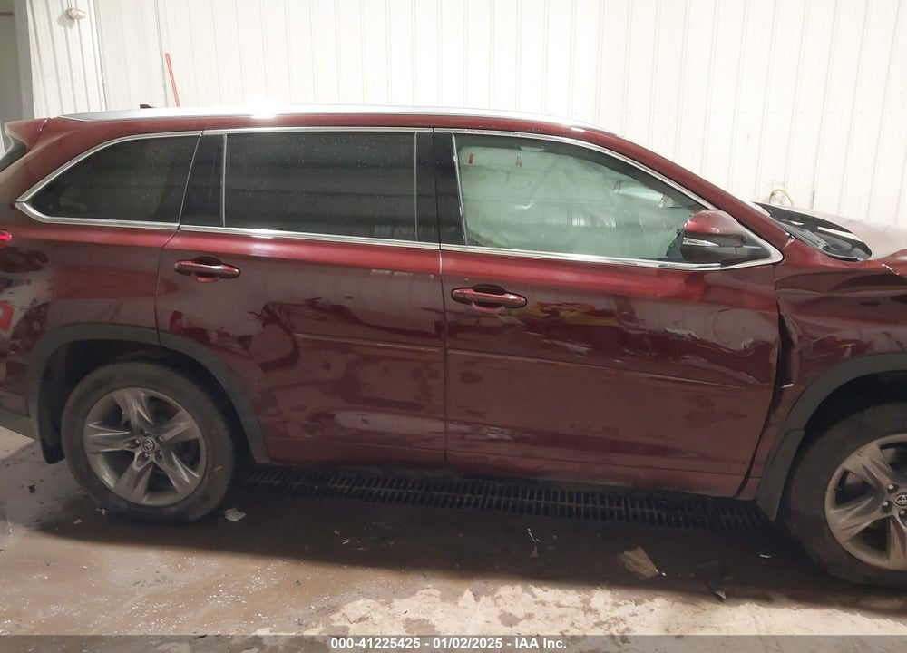2019 TOYOTA HIGHLANDER LIMITED/PLATINUM VIN: 5TDDZRFH6KS734201