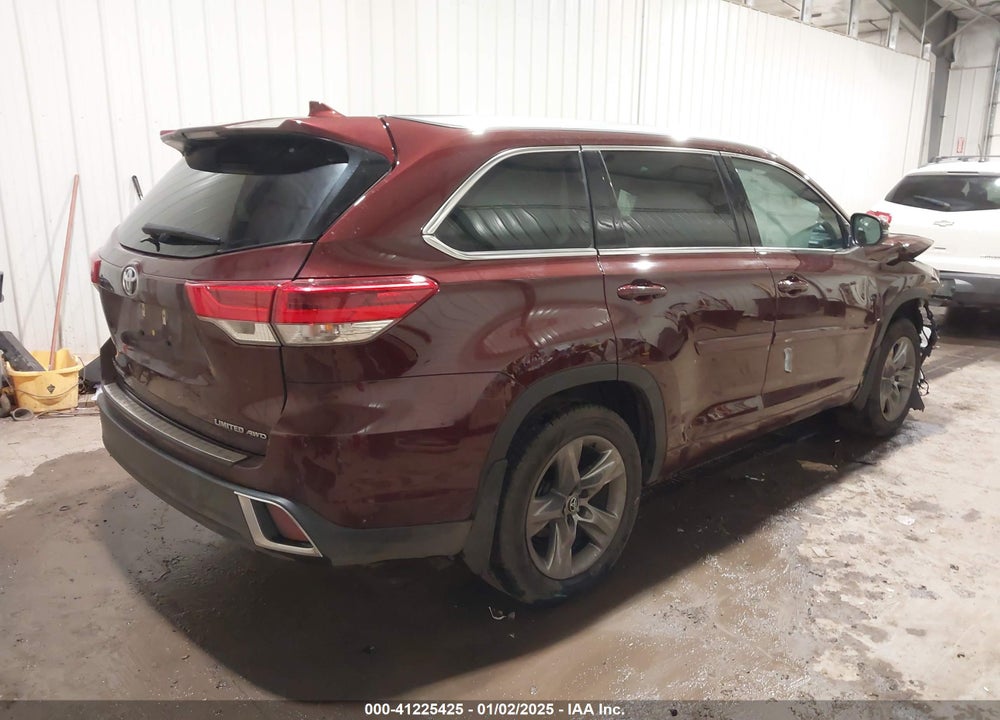 2019 TOYOTA HIGHLANDER LIMITED/PLATINUM VIN: 5TDDZRFH6KS734201