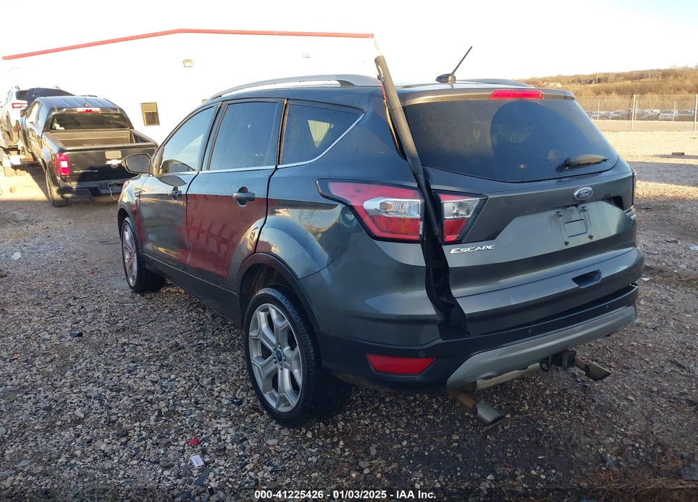 2017 FORD ESCAPE TITANIUM VIN: 1FMCU0J97HUC92650