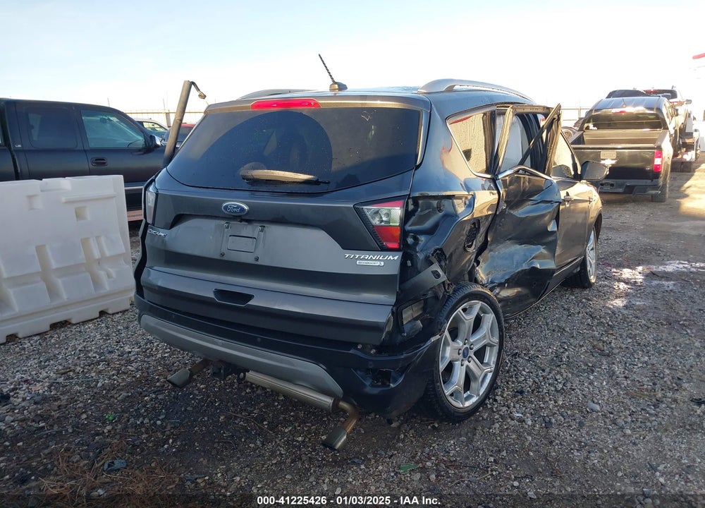 2017 FORD ESCAPE TITANIUM VIN: 1FMCU0J97HUC92650