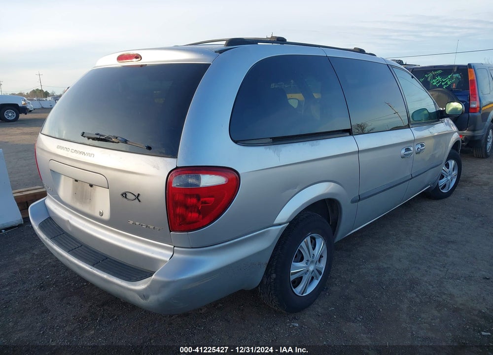2002 DODGE GRAND CARAVAN SPORT VIN: 2B4GP44352R513711