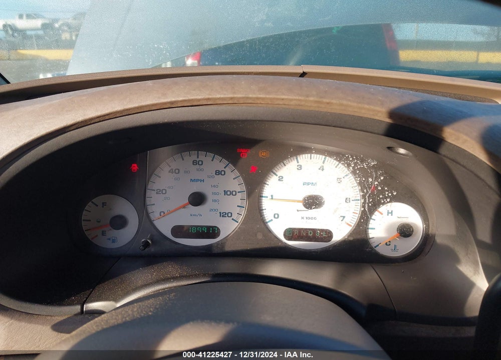 2002 DODGE GRAND CARAVAN SPORT VIN: 2B4GP44352R513711