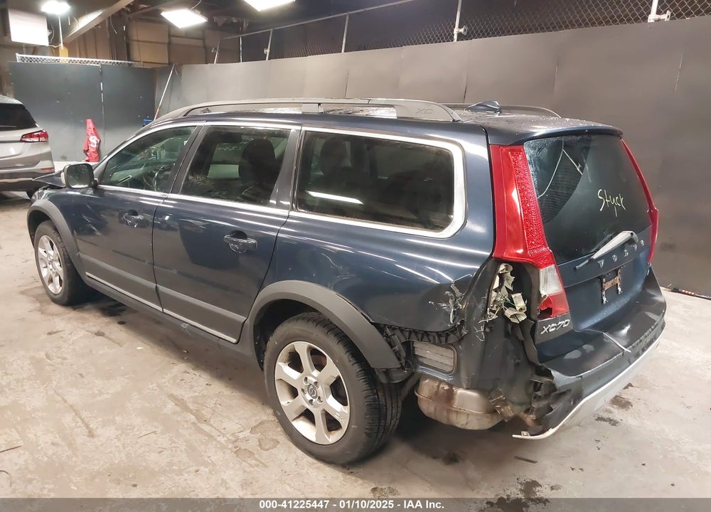 2010 VOLVO XC70 3.2 VIN: YV4982BZ0A1085387