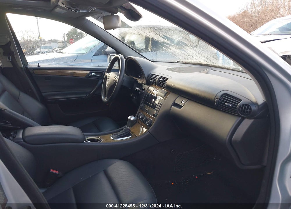2007 MERCEDES-BENZ C 230 VIN: WDBRF52H67F918184