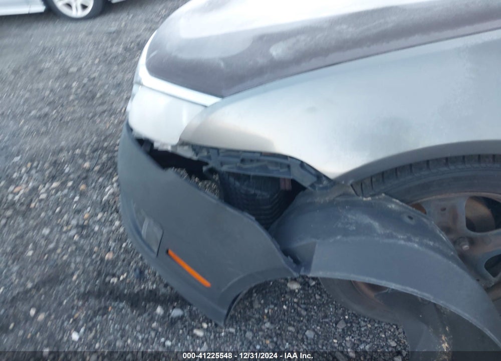 2011 FORD FUSION SE VIN: 3FAHP0HA6BR102181