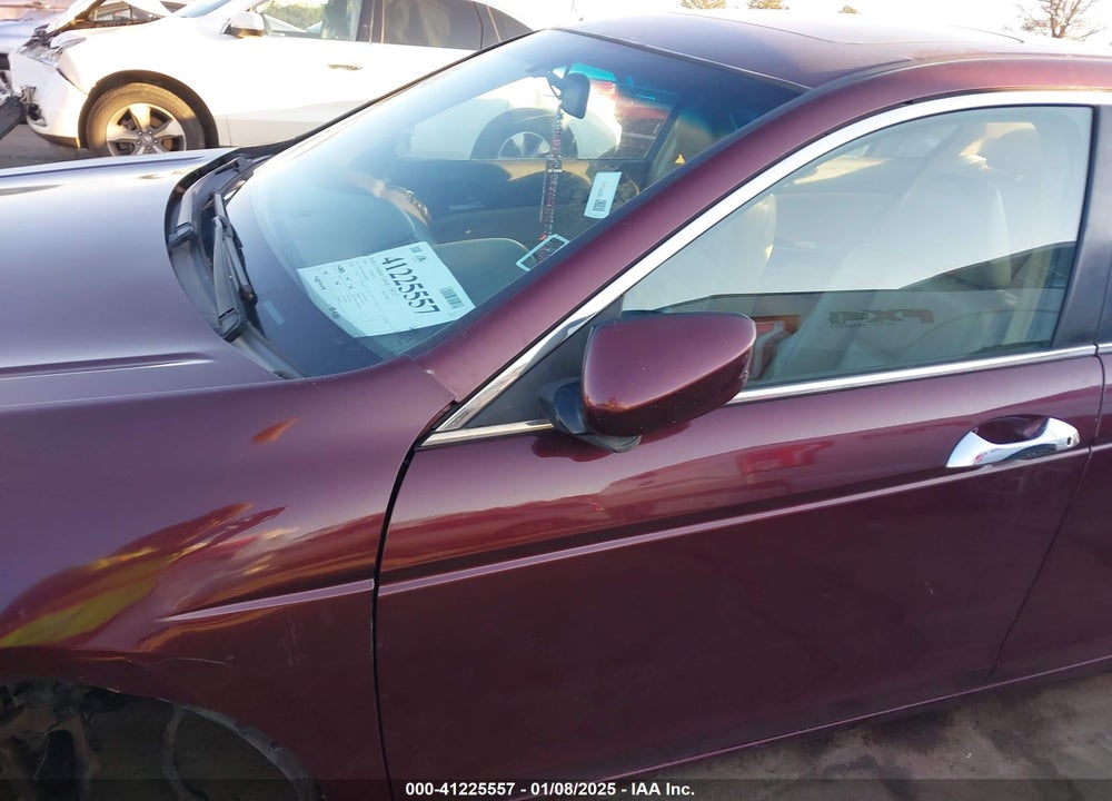 2009 HONDA ACCORD VIN: 1HGCP36899A050640