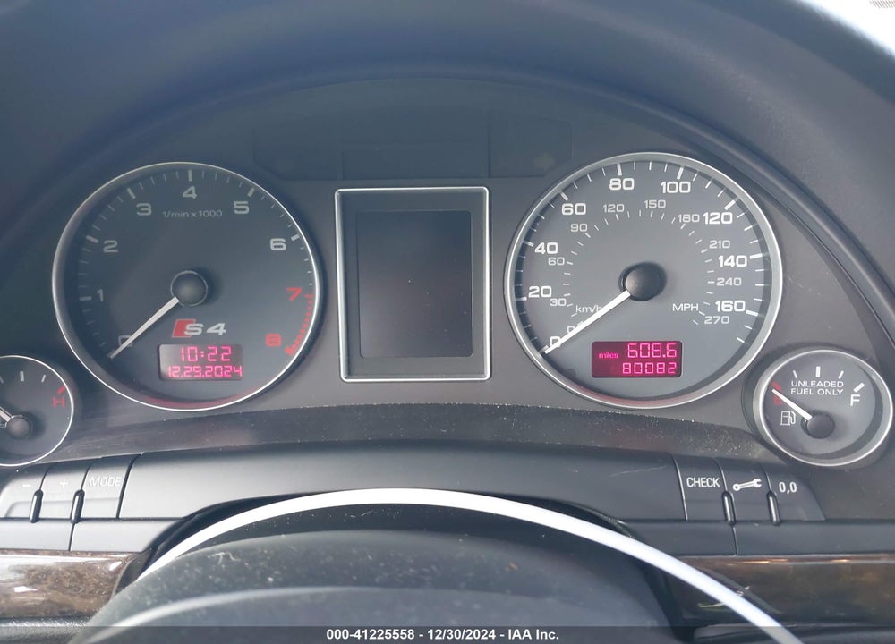 2005 AUDI S4 4.2 AVANT VIN: WAUXL68E55A048875