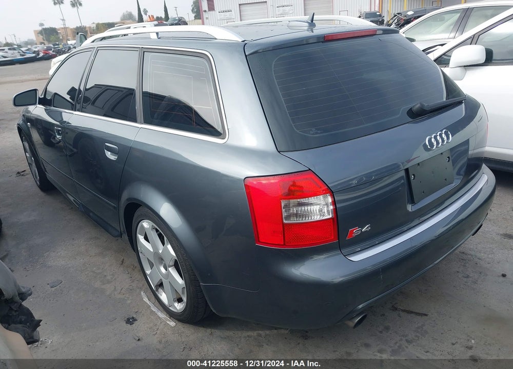 2005 AUDI S4 4.2 AVANT VIN: WAUXL68E55A048875